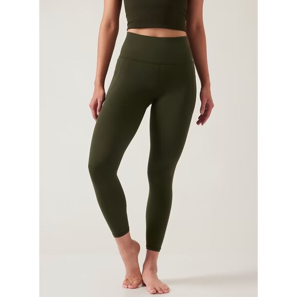 Athleta Salutation Stash Pocket II 7/8 Tight in Aspen Olive Sz XXS MSRP $119 EUC - Picture 1 of 7